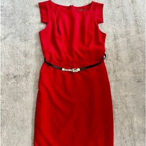 Black Halo style fitted dress with the belt